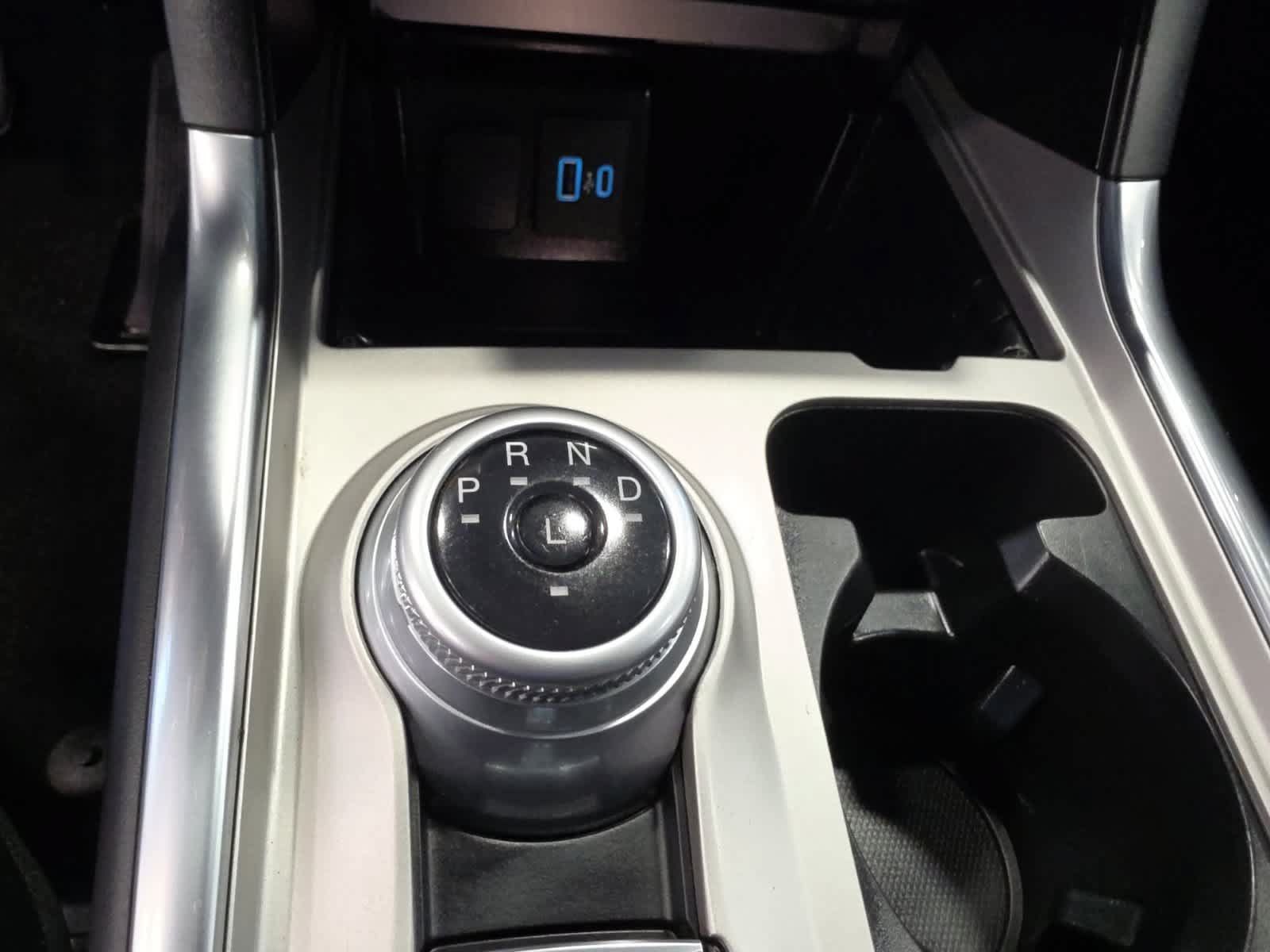 Used 2023 Ford Explorer XLT w/ Equipment Group 202A AWD/4WD image 21