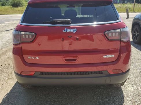 Used 2021 Jeep Compass Latitude AWD/4WD image 5