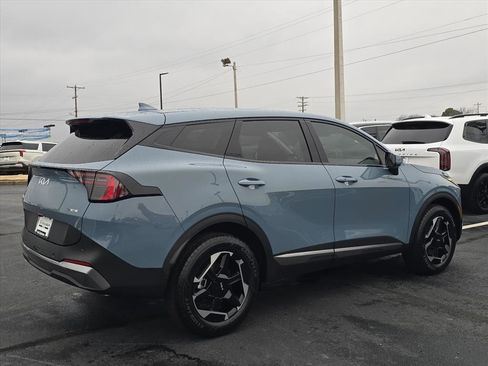 New 2026 Kia Sportage S image 3