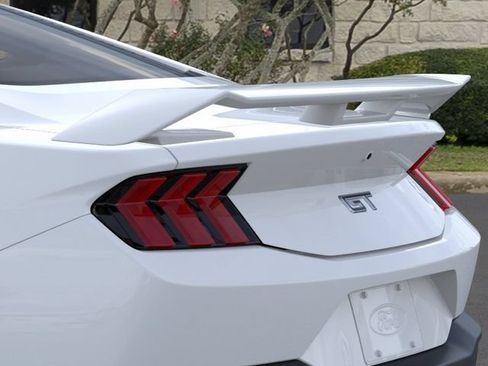 New 2026 Ford Mustang GT Premium w/ GT Performance Package RWD image 22