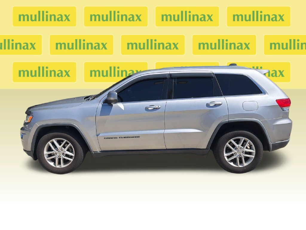Used 2017 Jeep Grand Cherokee Laredo w/ Quick Order Package 2BE RWD image 11