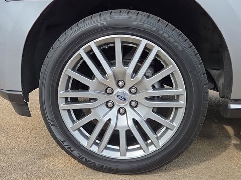 Certified 2024 Ford Expedition Max Limited AWD/4WD image 9