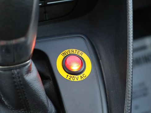 Used 2020 Ford Transit Connect XL image 27