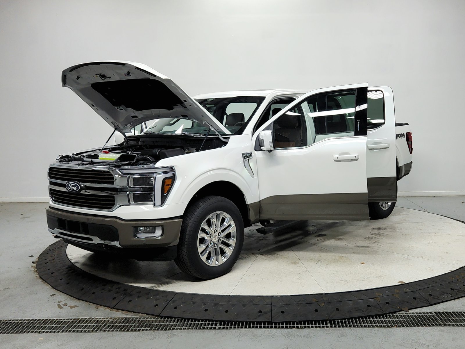 New 2026 Ford F150 King Ranch w/ Equipment Group 601A High AWD/4WD image 12