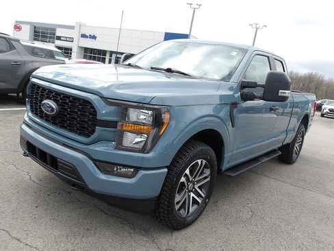 Used 2023 Ford F150 XL w/ STX Appearance Package image 3