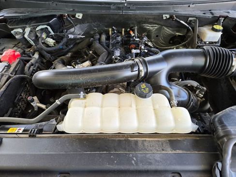 Used 2024 Ford Expedition Max Limited RWD image 38