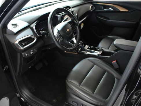 Used 2023 Chevrolet TrailBlazer ACTIV w/ Convenience Package AWD/4WD image 24