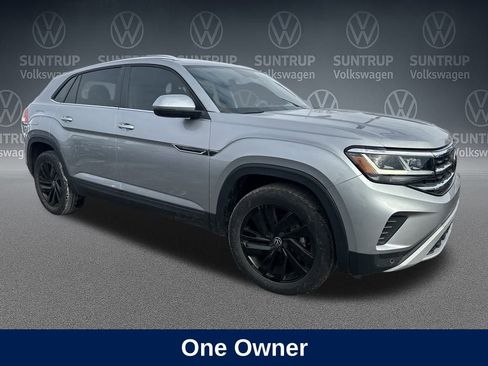 Used 2023 Volkswagen Atlas Cross Sport SE image 8