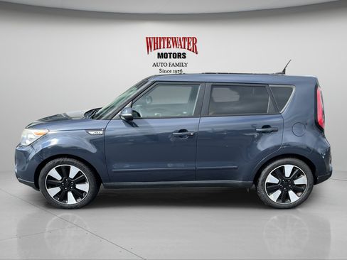 Used 2015 Kia Soul ! w/ Sun & Sound Package FWD image 8