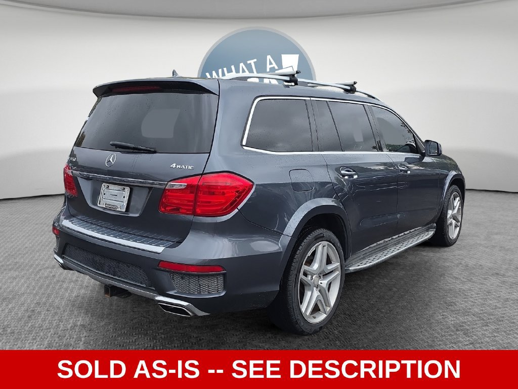 Used 2015 Mercedes-Benz GL 550 4MATIC image 3