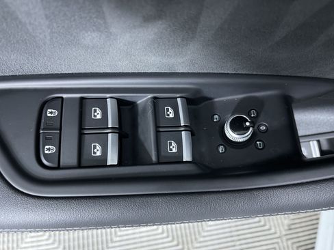 Used 2022 Audi A4 2.0T Premium Plus w/ Premium Plus Package image 13