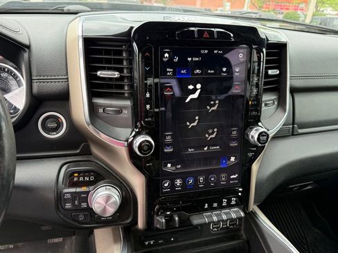 Used 2019 RAM 1500 Laramie image 19