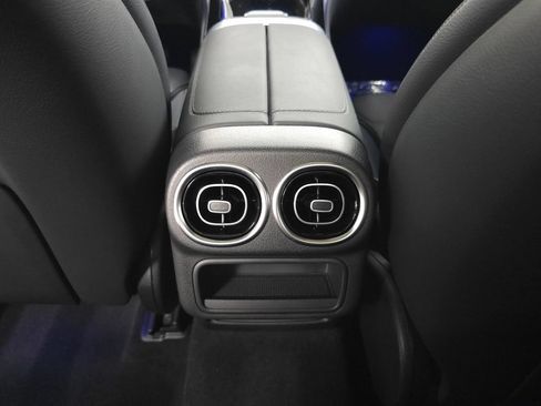 Certified 2026 Mercedes-Benz GLC 300 4MATIC image 28