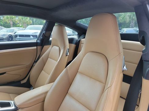 Certified 2017 Porsche 911 Carrera 4S AWD/4WD image 5