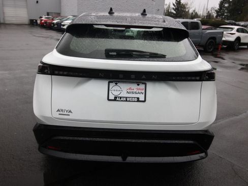 Used 2023 Nissan Ariya FWD image 4