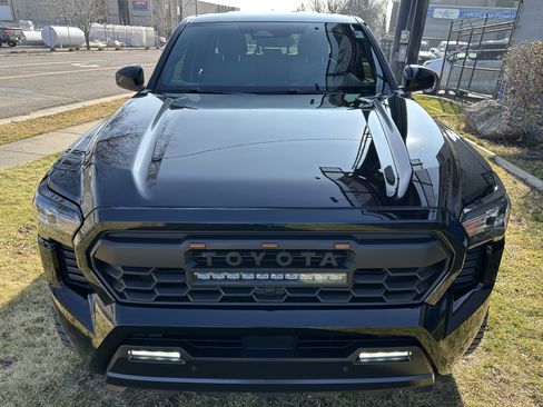 Used 2024 Toyota Tacoma SR5 image 13