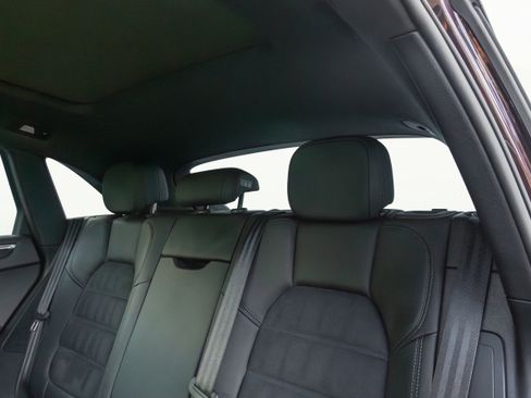 Used 2023 Porsche Macan GTS w/ Sport Chrono Package image 22