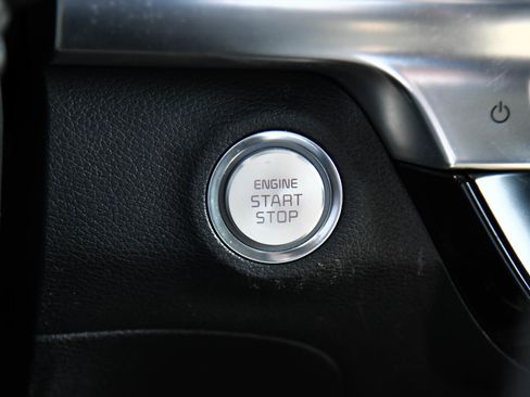 Used 2022 Kia Telluride LX image 26