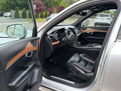 Used 2018 Volvo XC90 T6 Inscription w/ Convenience Package AWD/4WD image 23