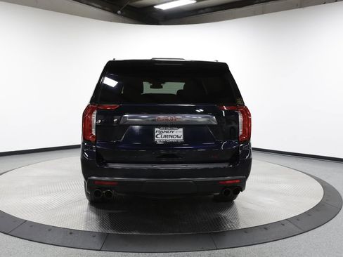 Used 2023 GMC Yukon XL AT4 image 6