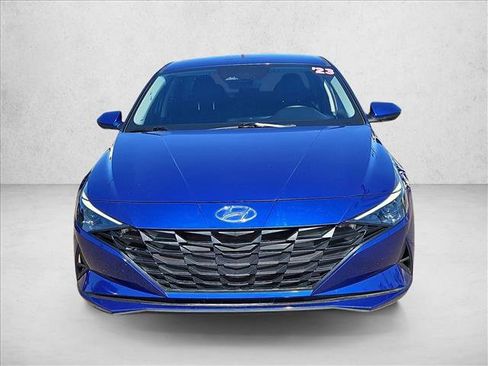 Certified 2023 Hyundai Elantra SEL w/ Cargo Package image 2