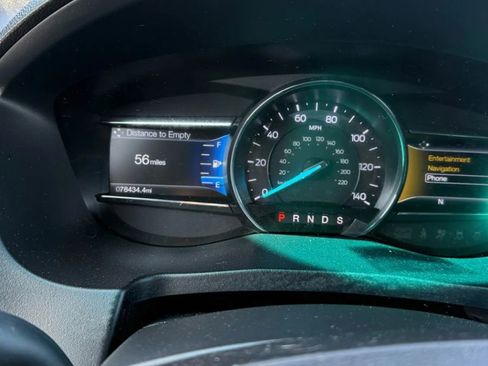 Used 2017 Ford Explorer Limited image 25