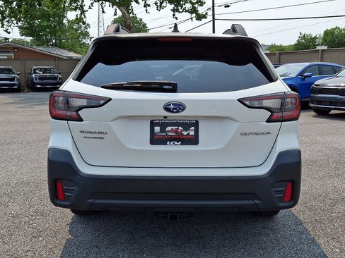 Used 2020 Subaru Outback Premium AWD/4WD image 6