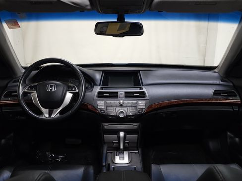 Used 2010 Honda Crosstour EX-L image 26