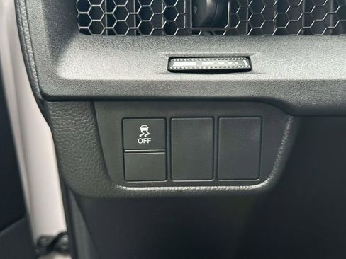 Certified 2025 Honda CR-V EX image 31