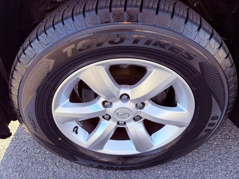 Used 2018 Lexus GX 460 image 15