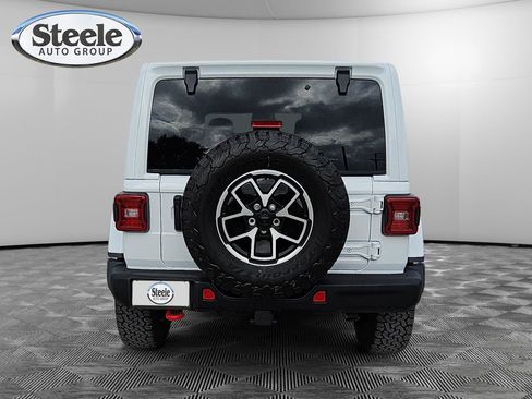 New 2026 Jeep Wrangler Unlimited Rubicon w/ Steel Bumper Group image 4