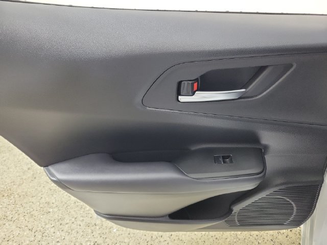 Used 2026 Toyota Prius Plug-In Hybrid FWD image 14