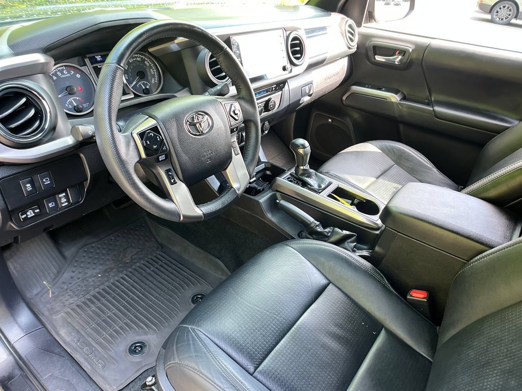 Certified 2023 Toyota Tacoma Limited w/ Nightshade Package AWD/4WD image 10