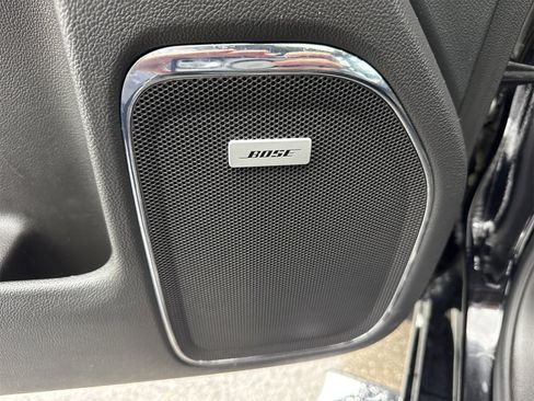 Used 2016 GMC Sierra 3500 Denali w/ Duramax Plus Package image 15