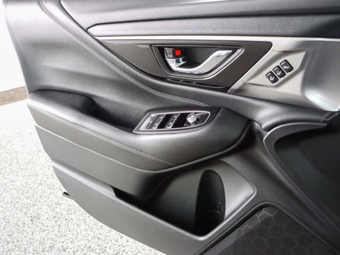 Used 2021 Subaru Outback Limited image 22