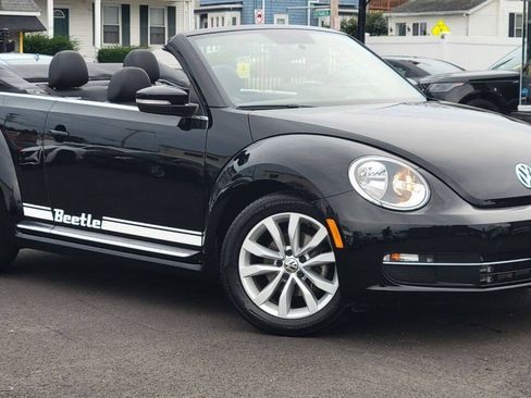 Used 2015 Volkswagen Beetle TDI FWD image 6