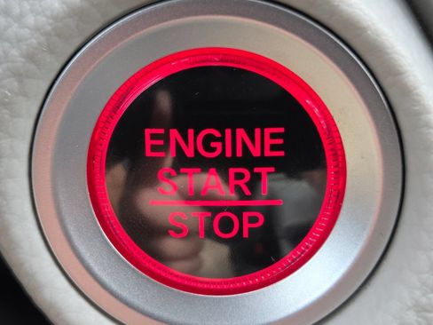 Certified 2018 Honda Accord EX image 37