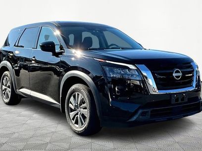 Used 2024 Nissan Pathfinder S