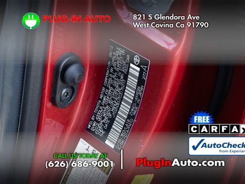 Used 2012 Toyota Prius V Five image 8