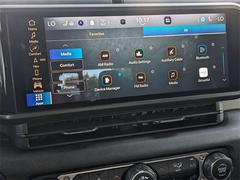 Certified 2024 Jeep Gladiator Sport image 22