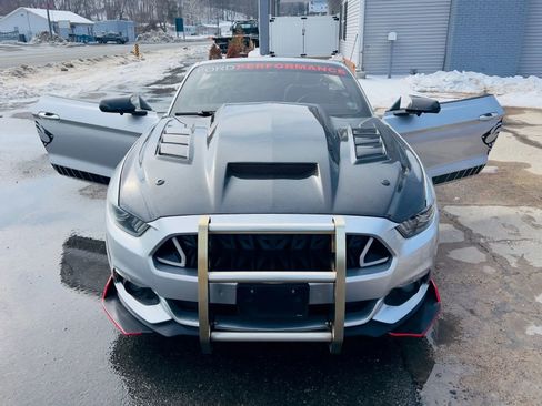 Used 2015 Ford Mustang Convertible w/ Equipment Group 051A image 40