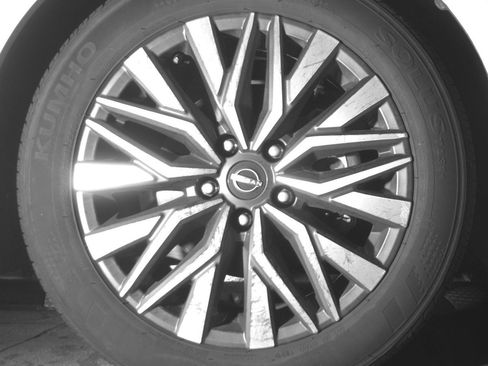 Used 2025 Nissan Altima 2.5 SV FWD image 13