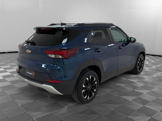 Certified 2021 Chevrolet TrailBlazer LT w/ Convenience Package FWD image 5