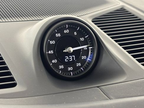 Certified 2026 Porsche Cayenne image 28