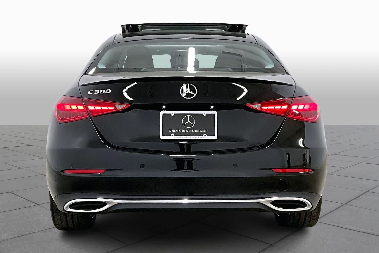Used 2026 Mercedes-Benz C 300 Sedan image 4