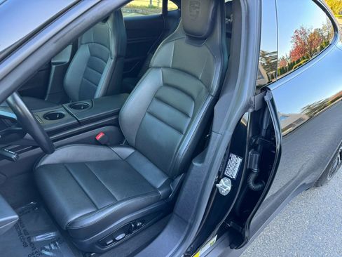 Used 2021 Porsche Taycan RWD image 24
