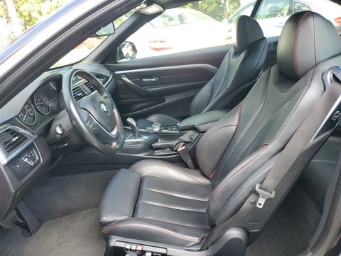 Used 2018 BMW 430i Convertible image 9