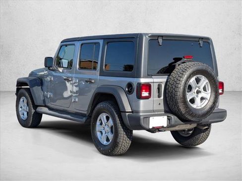 Used 2018 Jeep Wrangler Unlimited Sport S AWD/4WD image 8