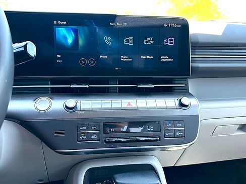 Used 2024 Hyundai Kona SEL image 31