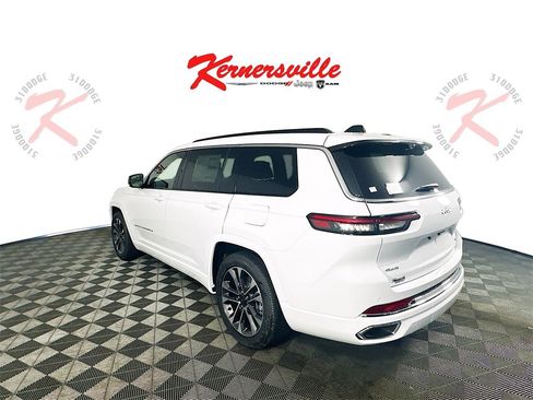 New 2025 Jeep Grand Cherokee L Overland w/ Luxury Tech Group IV image 5